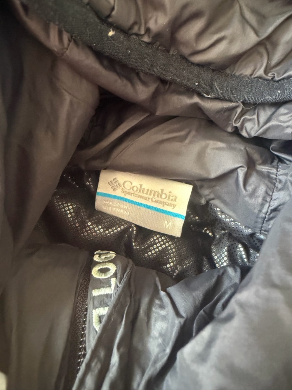 Women’s Columbia turbodown jacket size medium - Picture 3 of 4